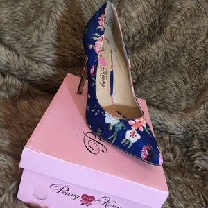 Blue- Multi Color floral  Pump